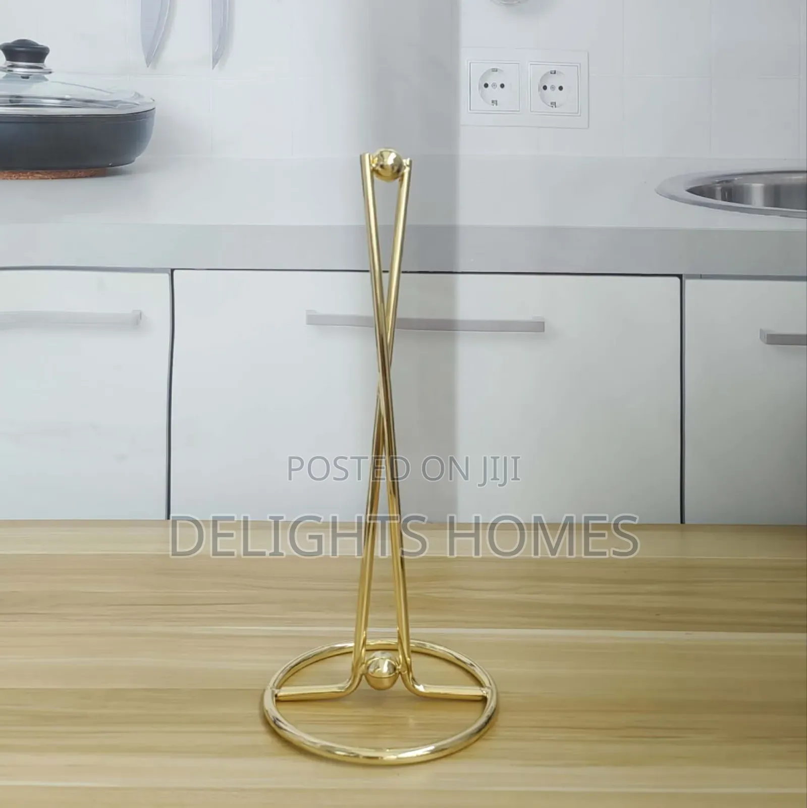 Iron Paper Towel Holder