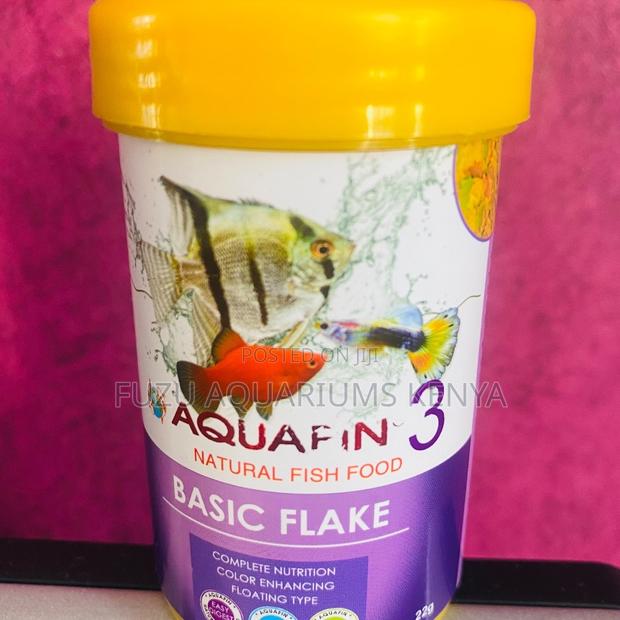Aquafin 3 Fish Flakes – Perfect for Community Tanks