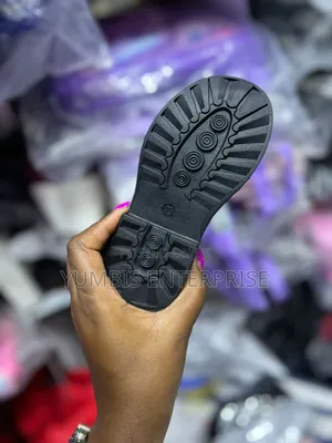 Kids School Wetlook Girls Shoes at 21-_31 to 2000