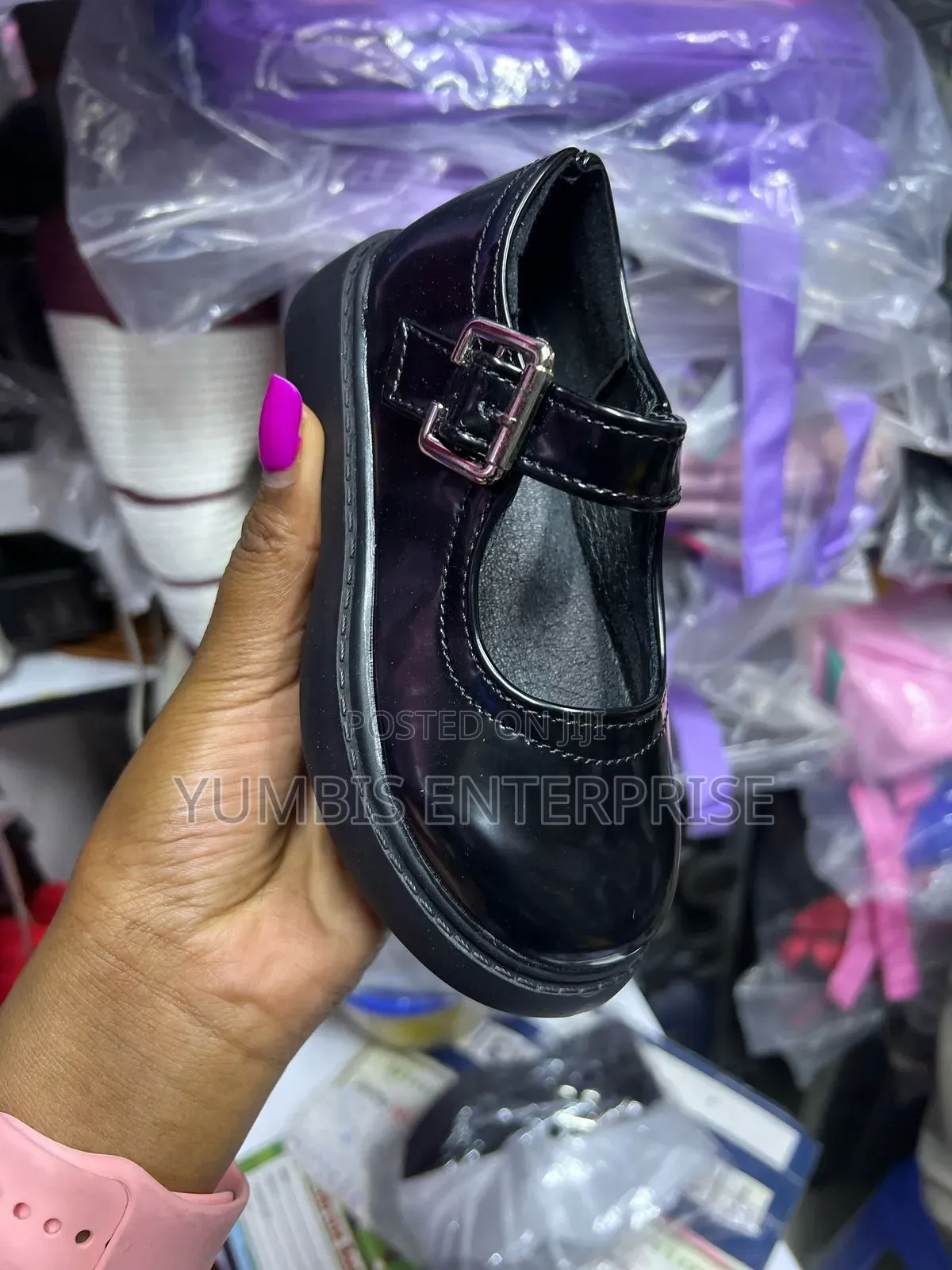 Girls Schoolwetlookshiny Shoes With Rubber Sole (21-31) at 2000