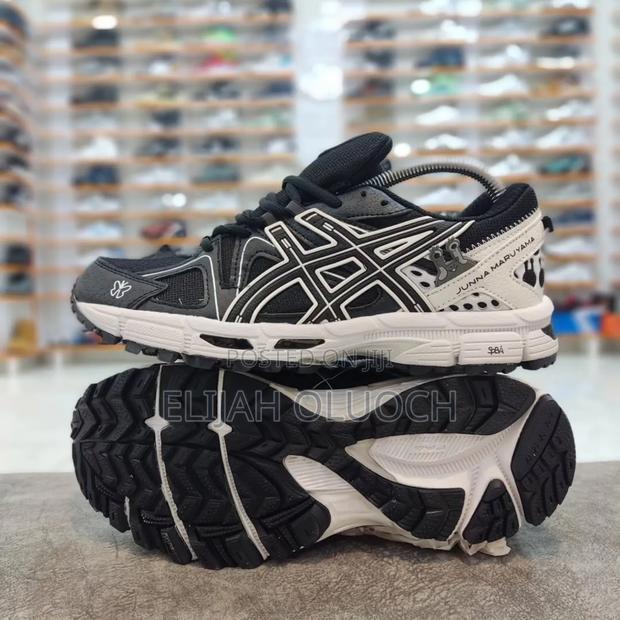 Asics Trainer Shoes - thumbnail 2