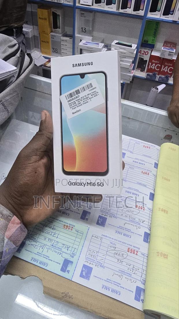 New Samsung Galaxy M16 128 GB Black - thumbnail 2