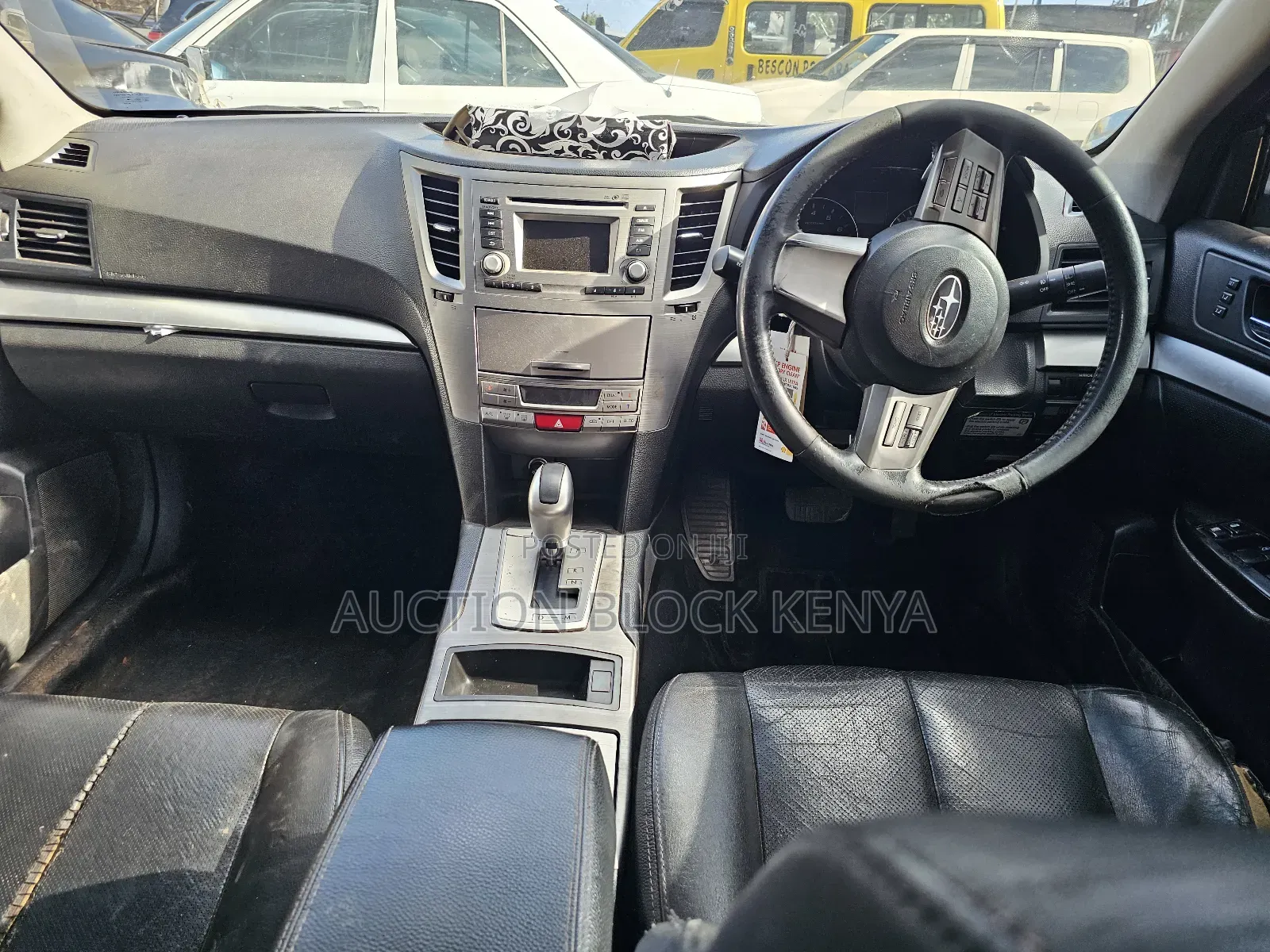 Subaru Outback 2011 White