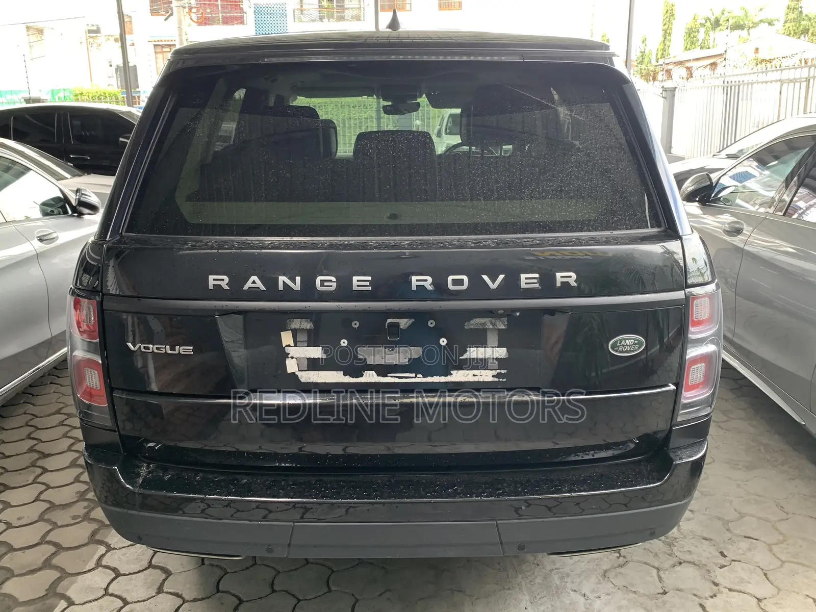 Land Rover Range Rover Vogue 2018 Black