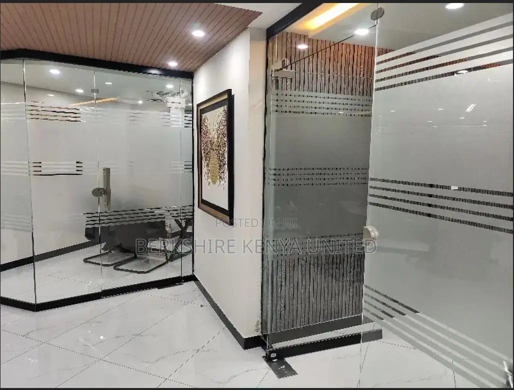 Coworking Space All Bills Paid Fast Wifi