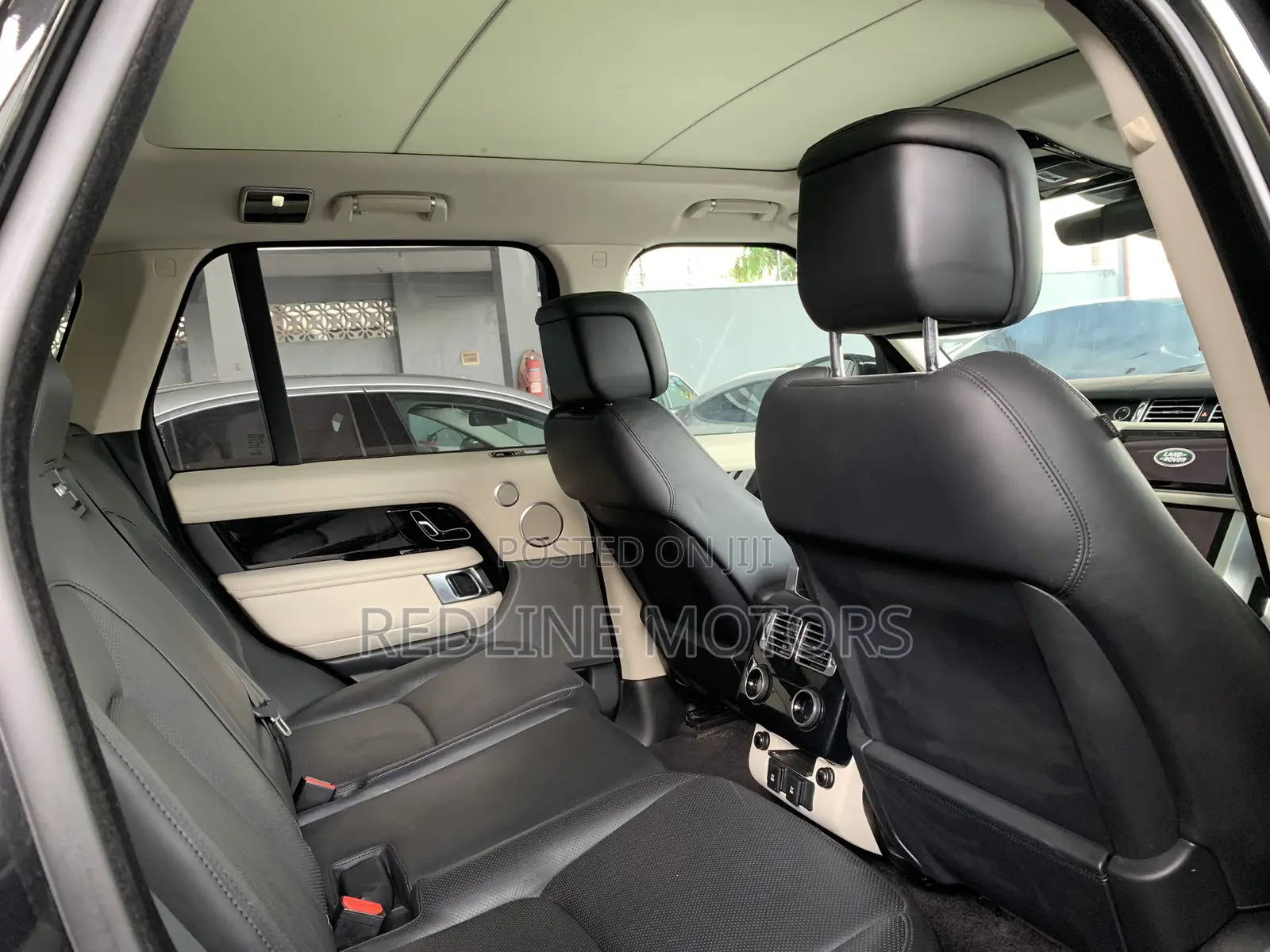 Land Rover Range Rover Vogue 2018 Black