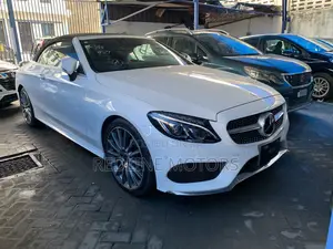 Mercedes-Benz C180 2018 Off white