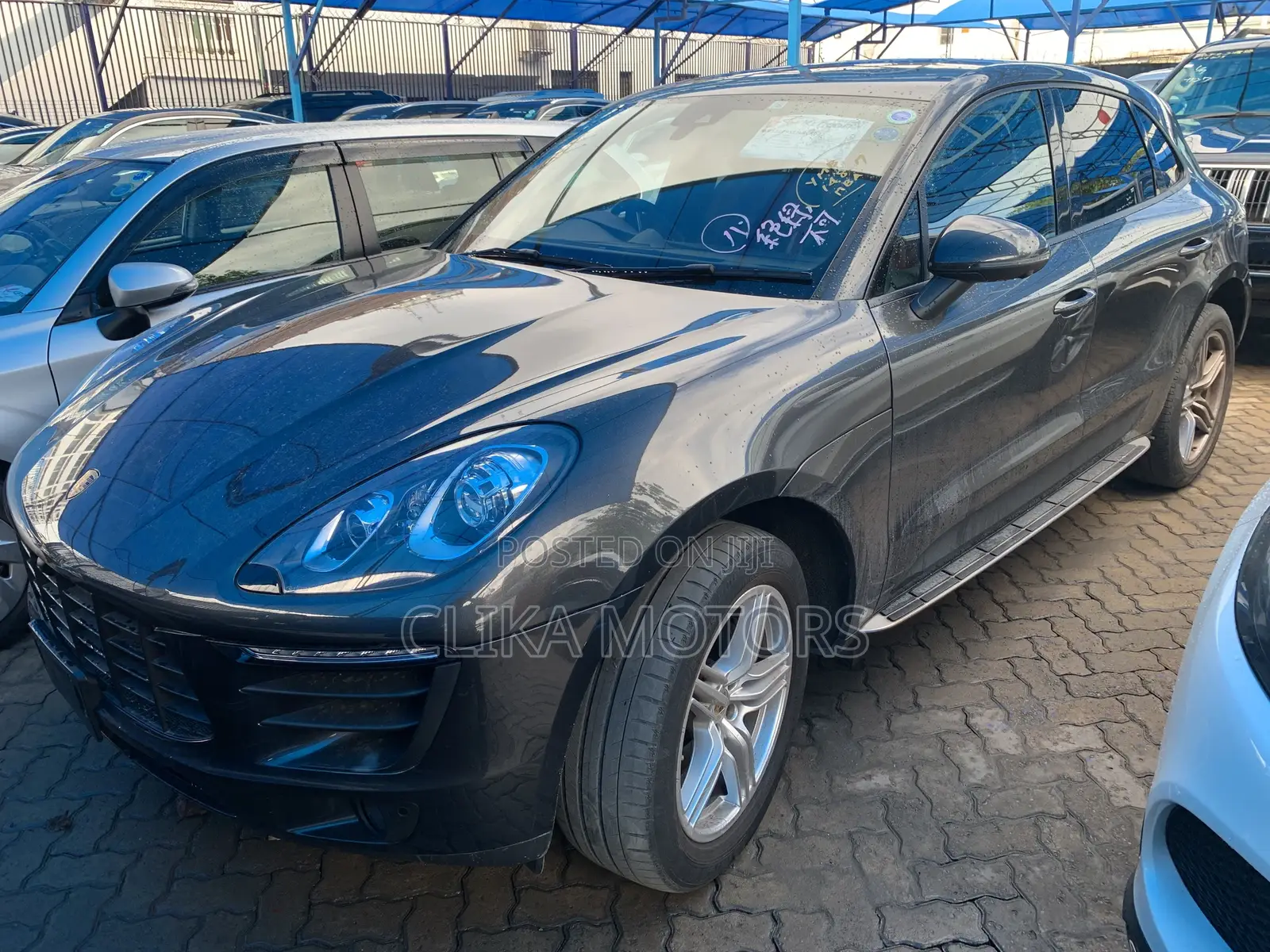 Porsche Macan Base 2018 Gray