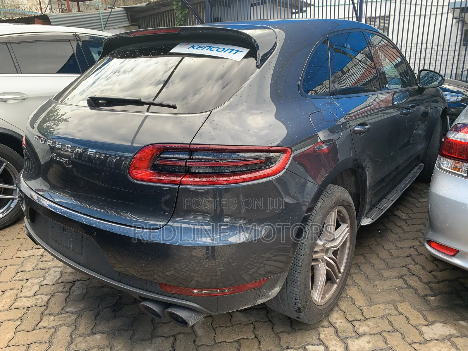 Porsche Macan Base 2018 Gray