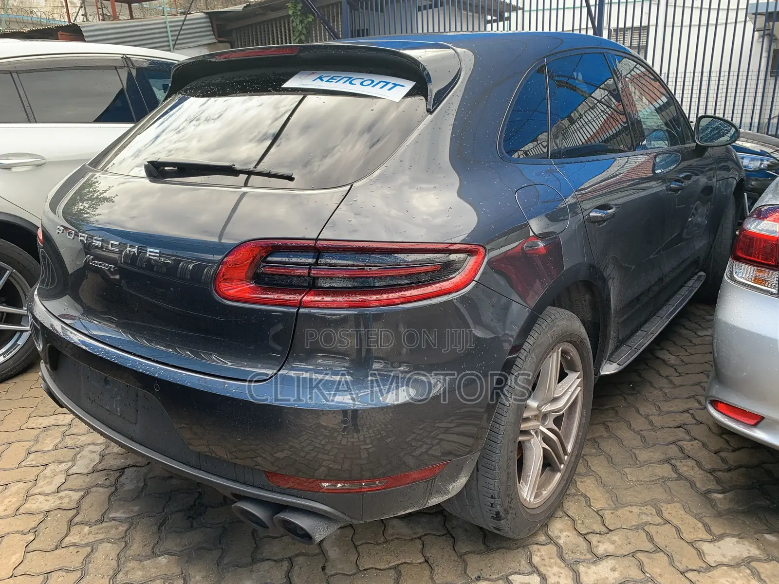 Porsche Macan Base 2018 Gray
