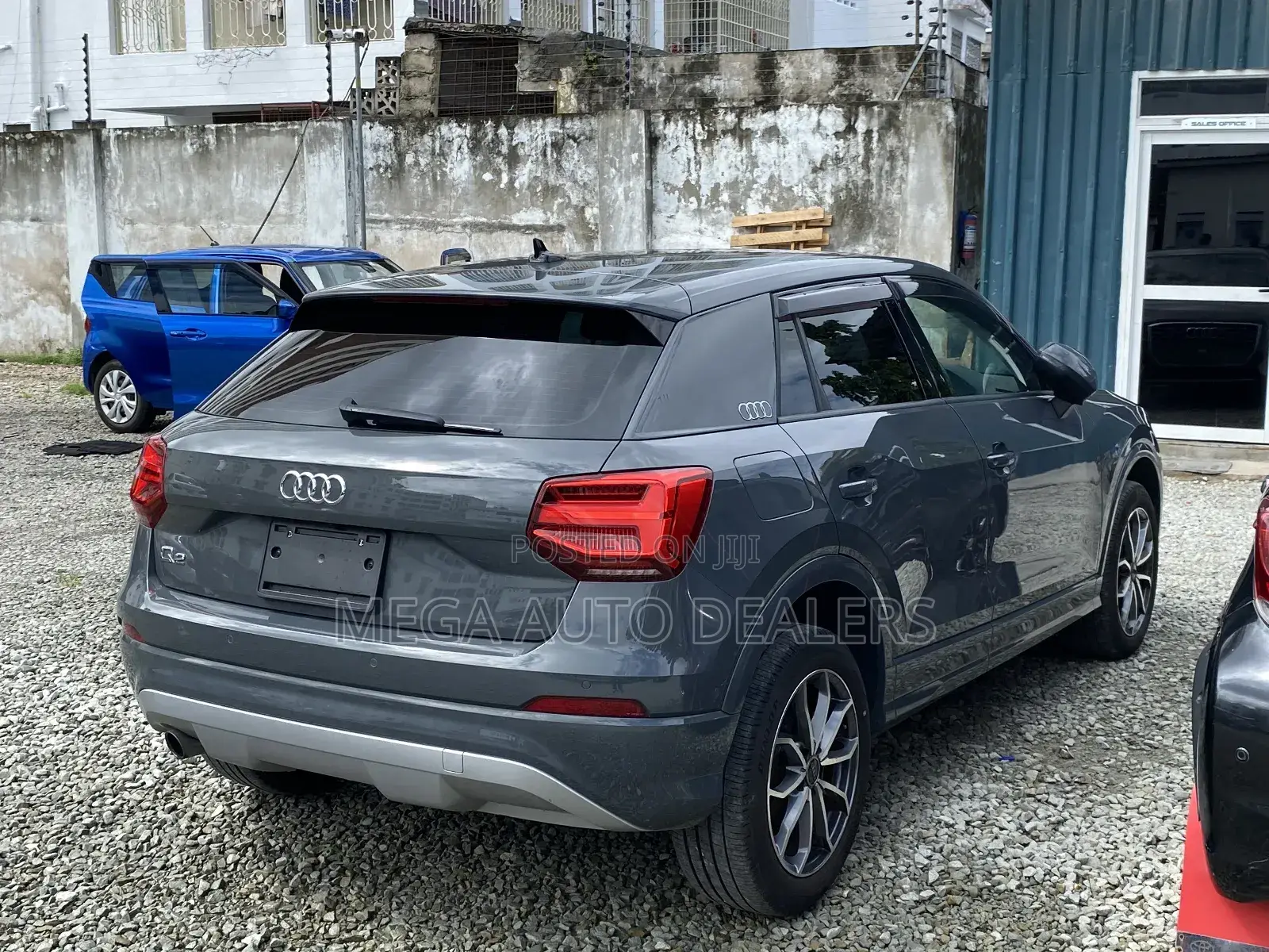 Audi Q2 2018 Gray