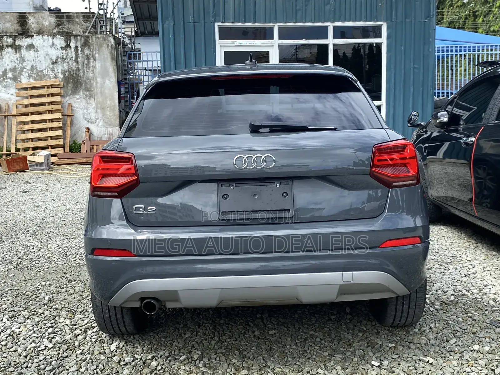 Audi Q2 2018 Gray