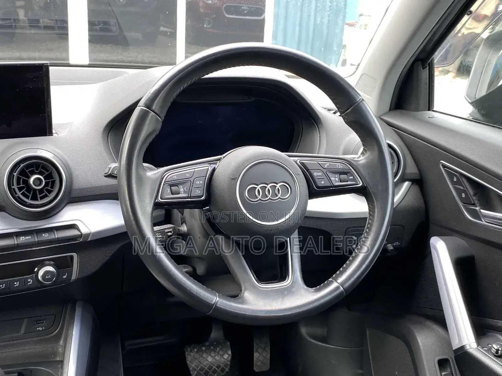 Audi Q2 2018 Gray