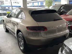Porsche Macan 2018 Brown