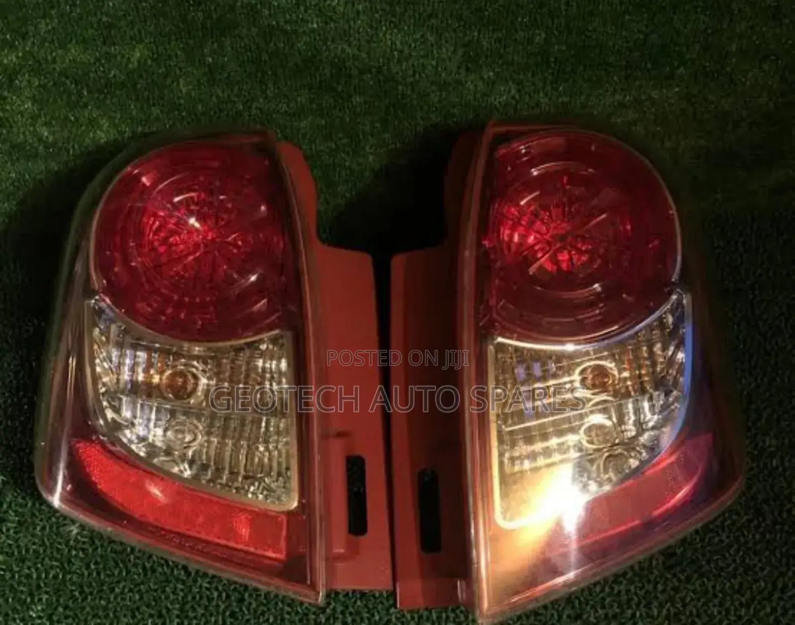 Toyota Ractis Taillights a Available