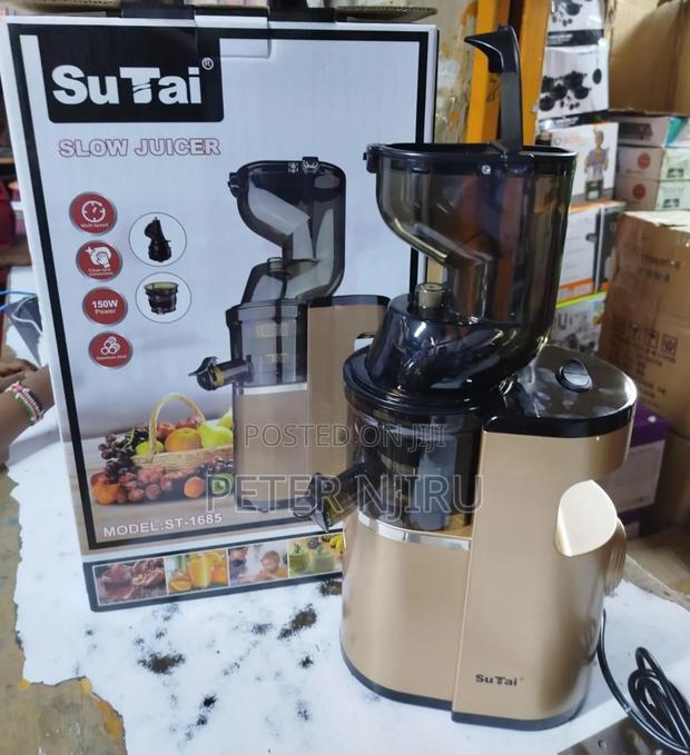 Sutai Slow Juicer at 6500 Godlen Colour Too