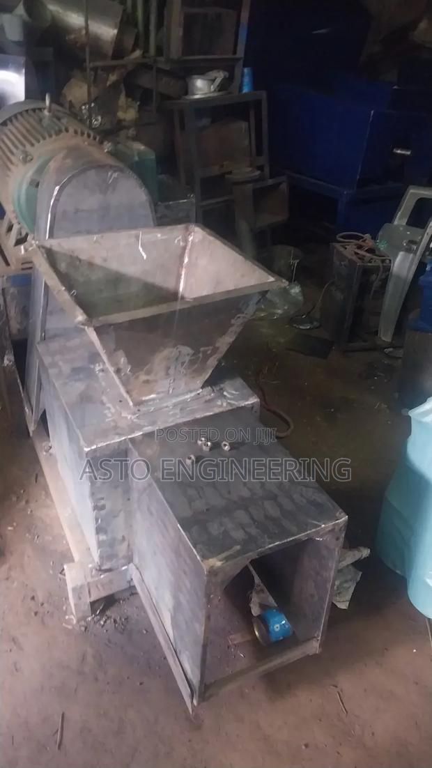 Saw Dust Briquettes Machine - thumbnail 4