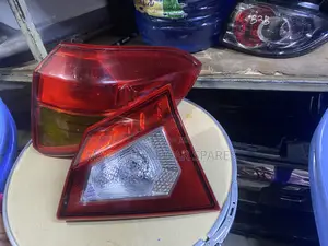 Suzuki Escudo 2016 Bootlight