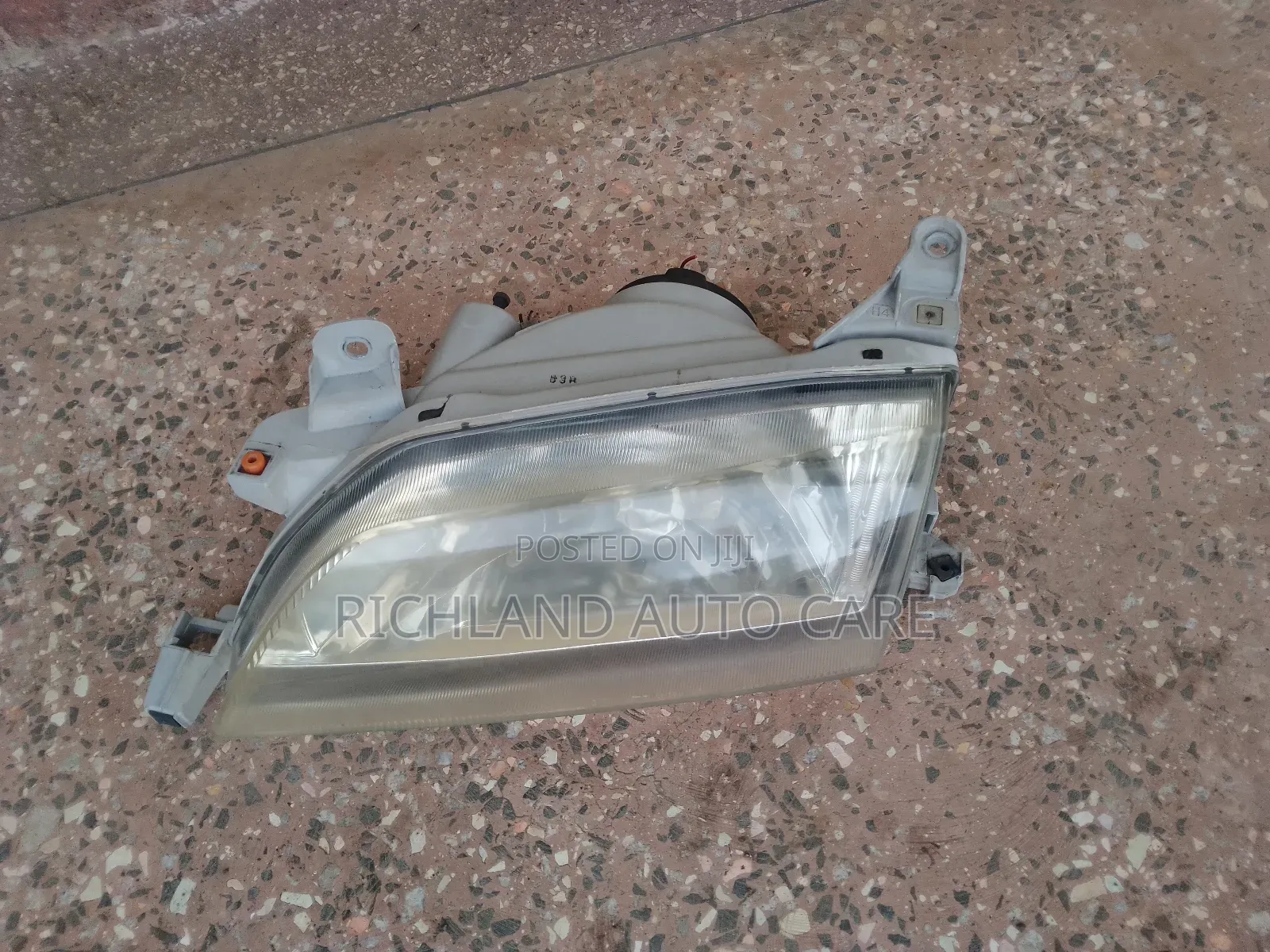 Headlamp Premio 2000 (Nyoka)