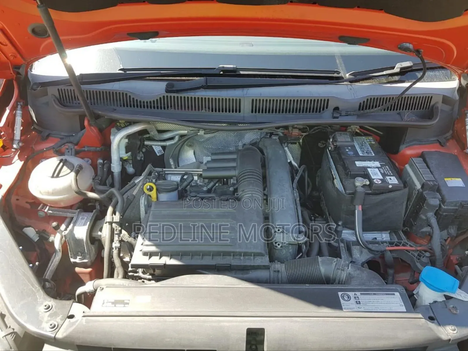 Volkswagen Touran 2018 Orange