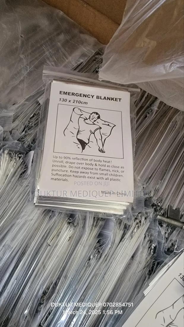 First Aid Emergency Blanket - main view