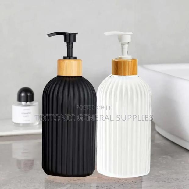 Luxury Plastic Unbreakable Lotion Bottle Soap - main view