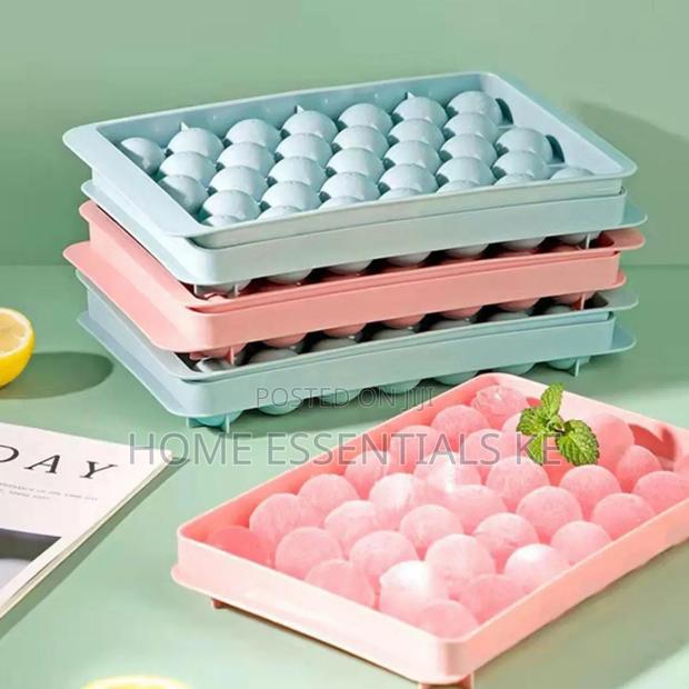 *33 Grid Mini Round Ice Cube Tray Mold With Lid