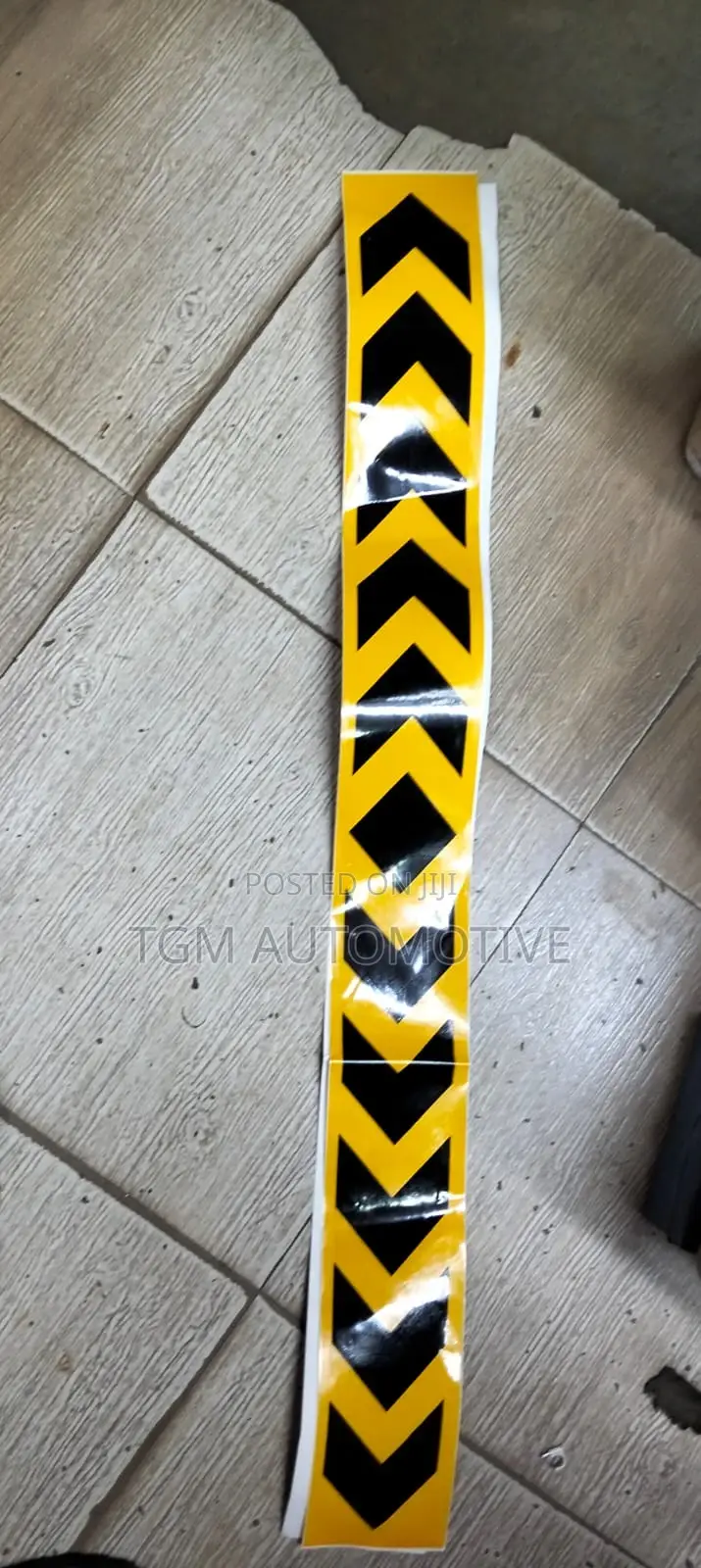 Reflective With Arrow Type