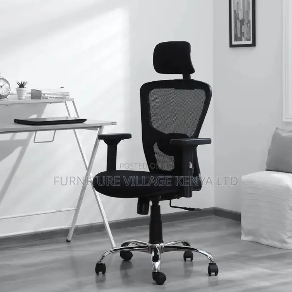 Office Chair:Wide Frame Mesh Office Seating Solution