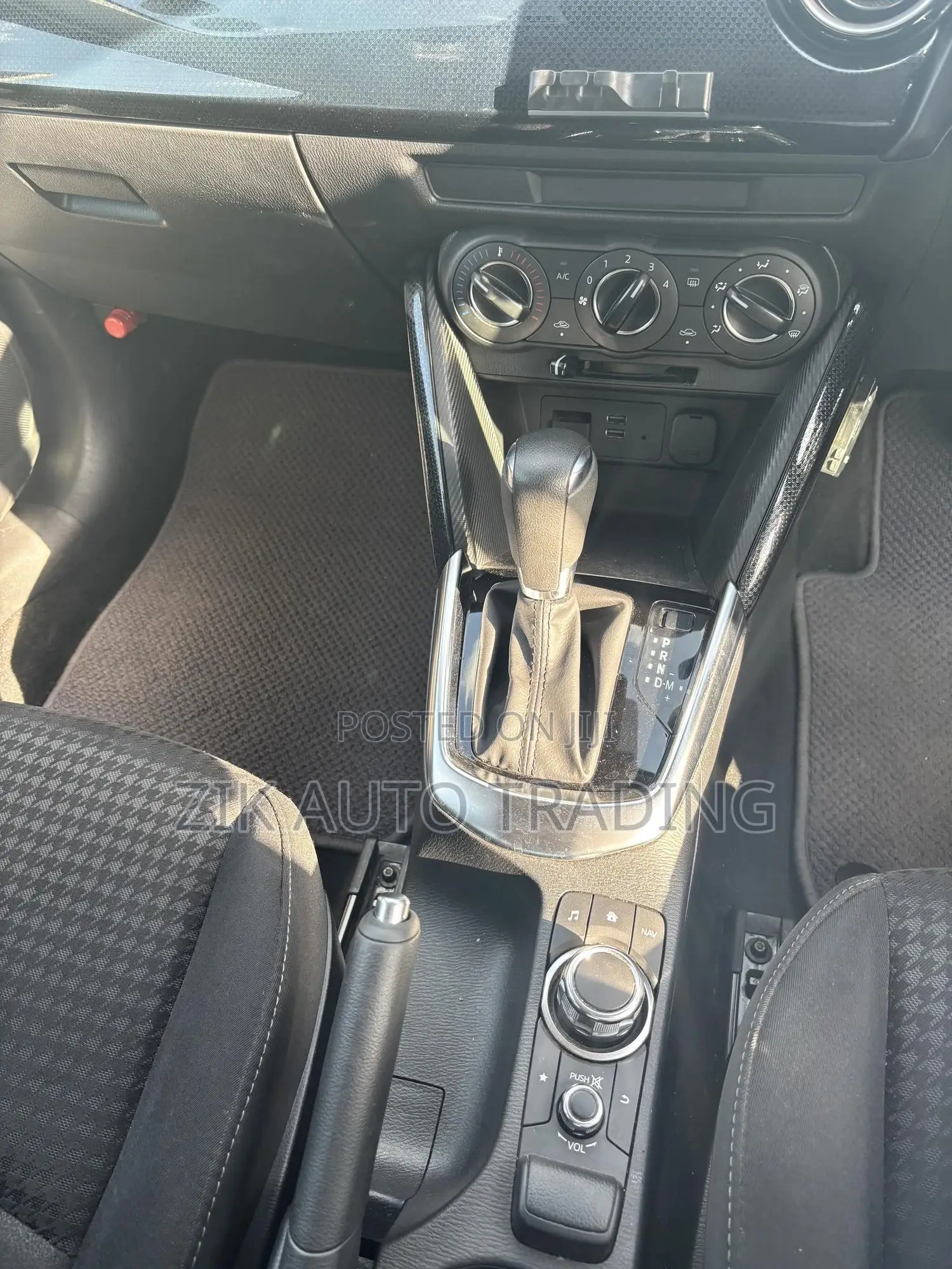 Mazda Demio 2018 White