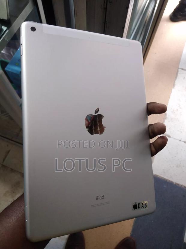 Apple iPad 10.2 (2019) 32 GB Silver - thumbnail 3