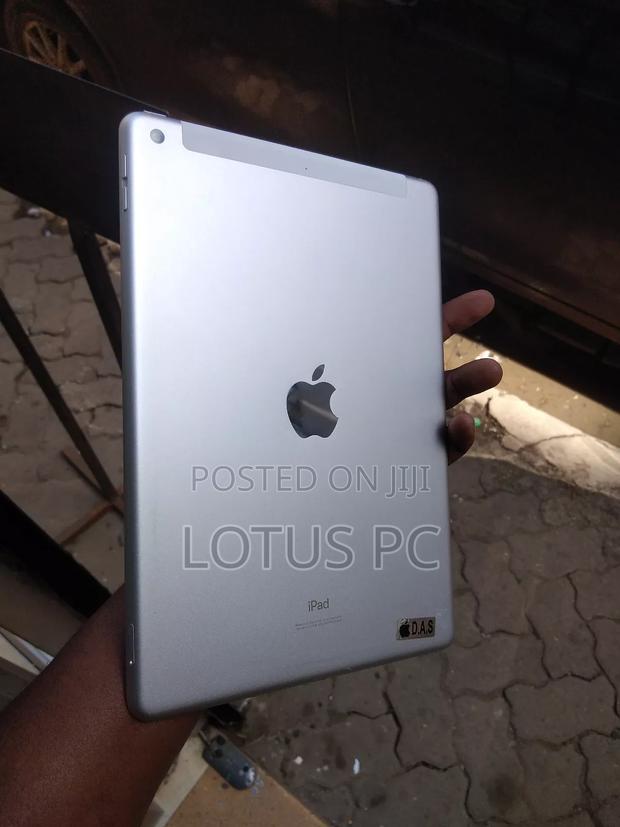 Apple iPad 10.2 (2019) 32 GB Silver - thumbnail 4