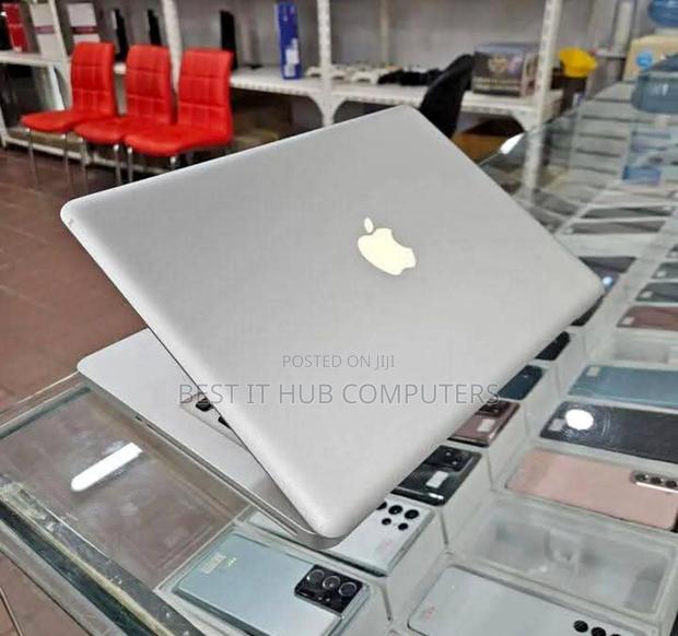 Laptop Apple MacBook Pro 2011 8GB Intel Core i7 SSD 500GB - thumbnail 2