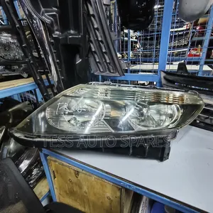 Honda Airwave Non Xenon Headlight