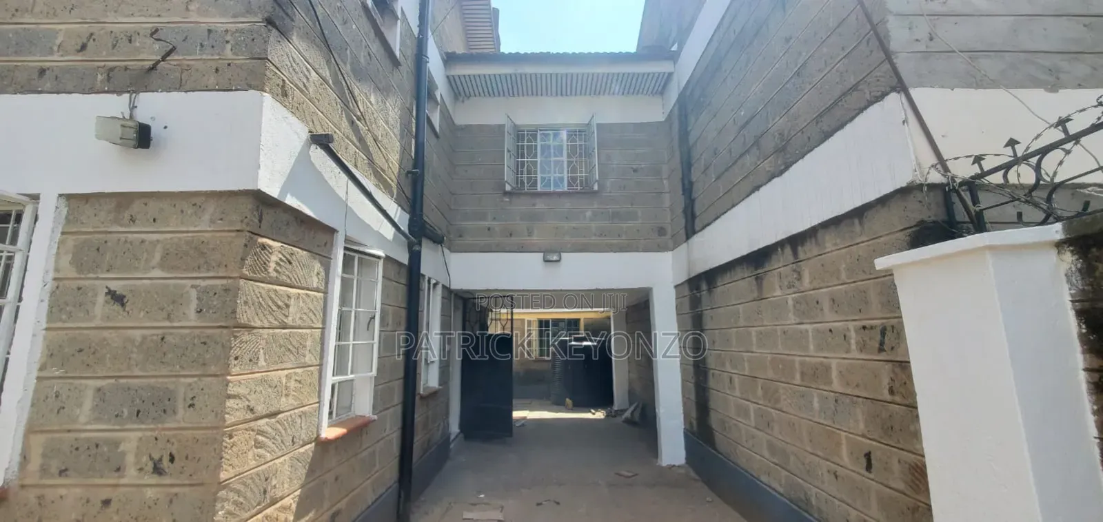 3bdrm Maisonette in Lavington West for rent