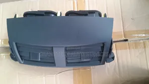Toyota Vanguard/Rav4 Dashboard Vent in Stock