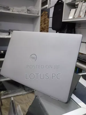 Laptop Dell Latitude 5320 16GB Intel Core I7 SSD 512GB