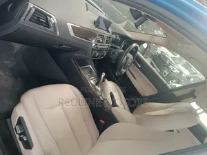BMW 118i 2018 Blue