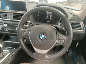 BMW 118i 2018 Blue