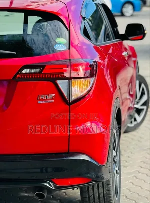 Honda Vezel 2018 Red