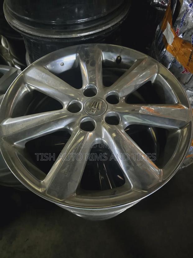 Original Crowm 18 Inch Toyota Crown Rims