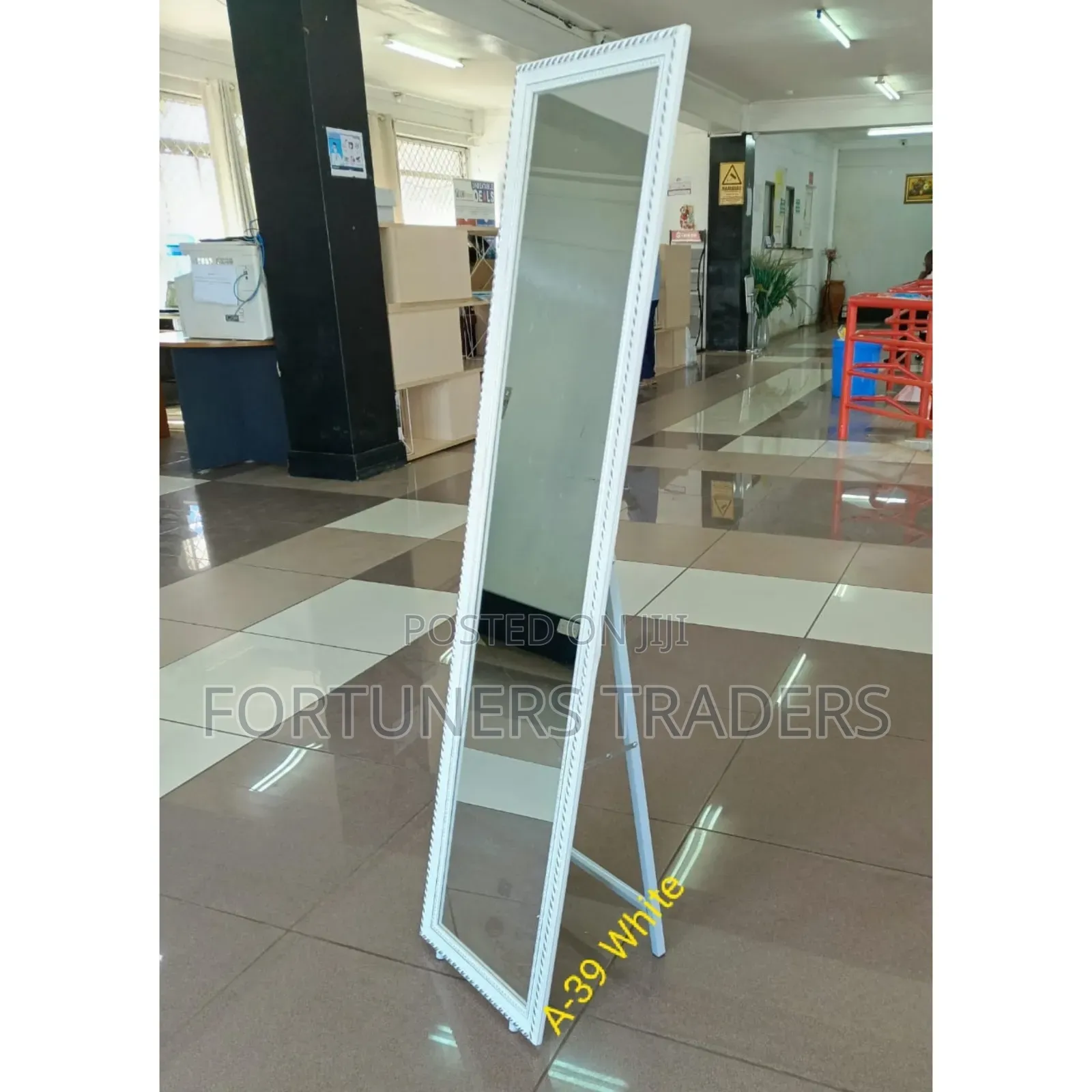 Executive, White Dressing Mirror