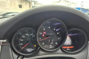 Porsche Macan 2018 Gray