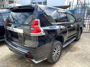 Toyota Land Cruiser Prado 2019 Black