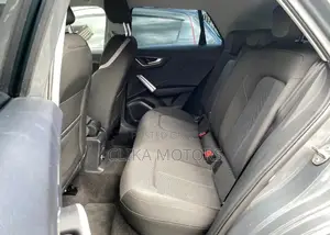 Audi Q2 2018 Gray