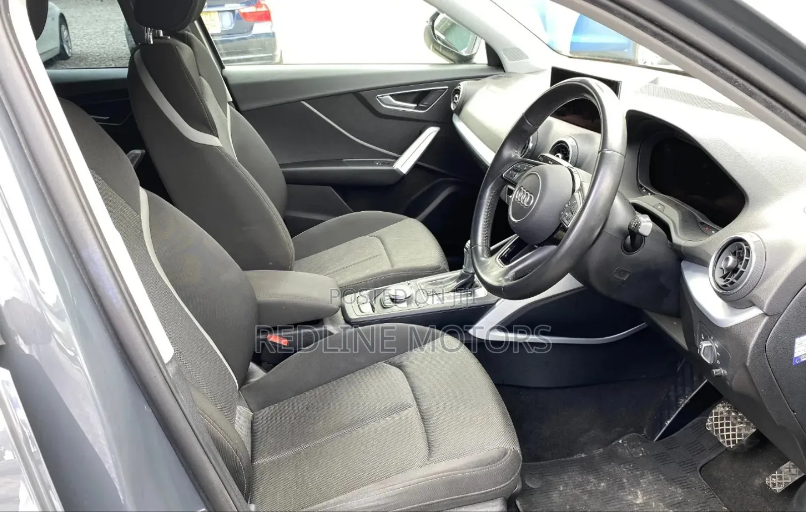 Audi Q2 2018 Gray