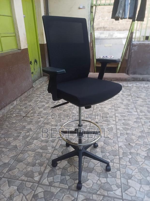 Cashier Chair / Draughtsman Chair With Adjustable Height