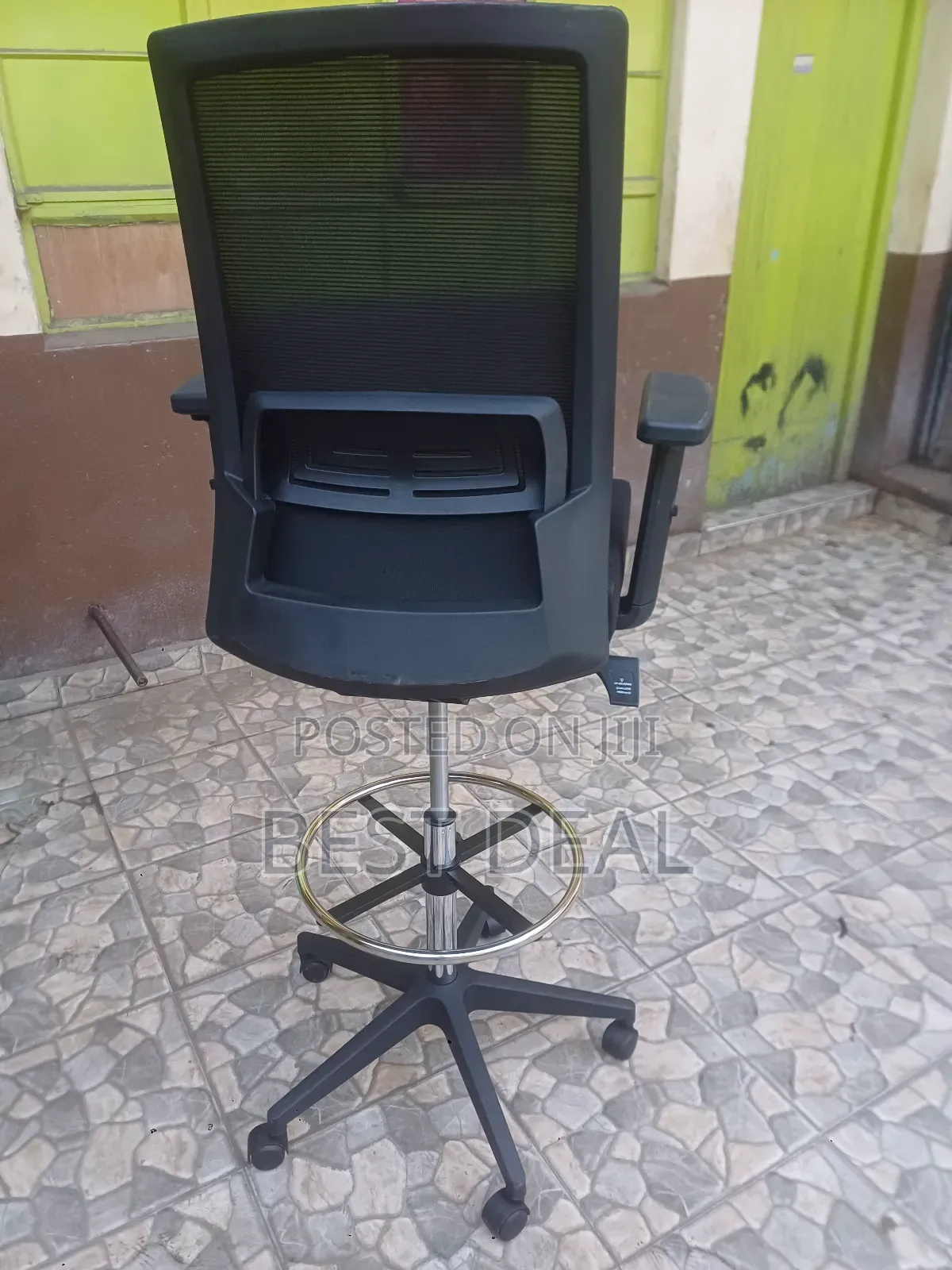 Cashier Chair / Draughtsman Chair With Adjustable Height