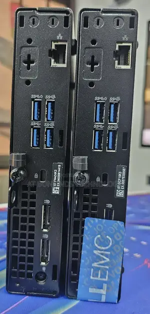 Desktop Computer Dell Optiplex 7090 16GB Intel Core i7 SSD 256GB