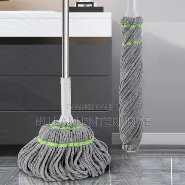 Self Wringing Twist Mop